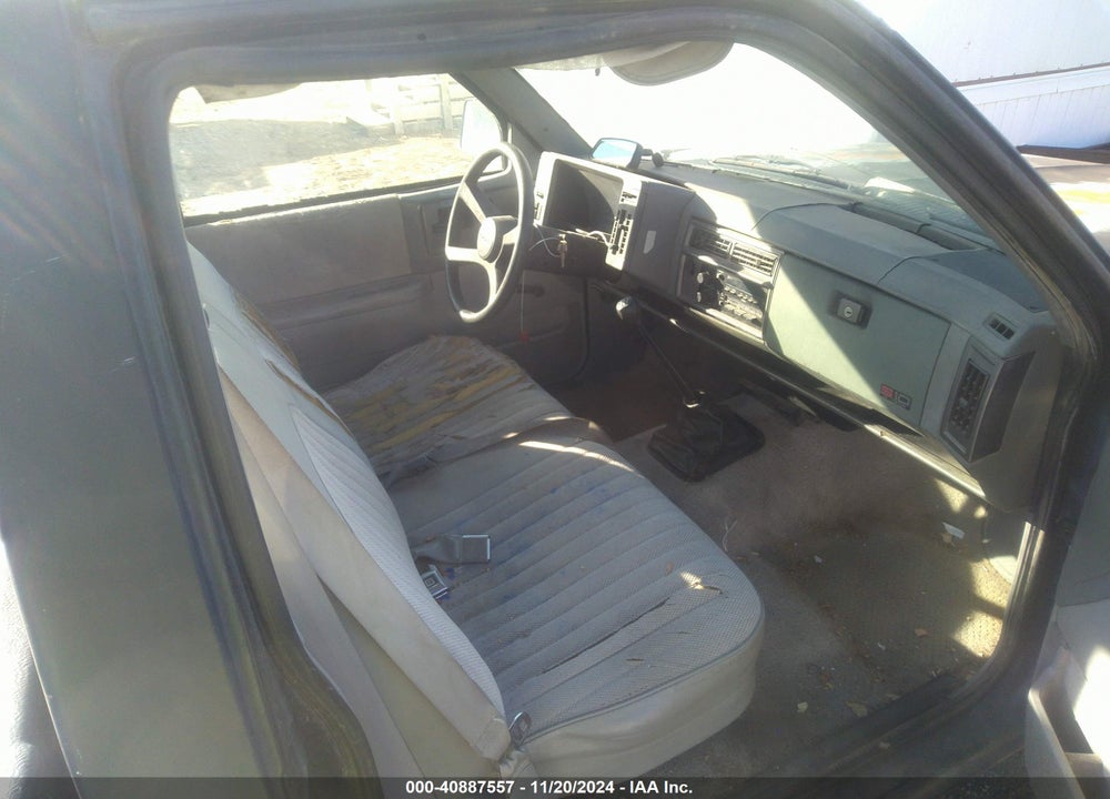 1992 CHEVROLET S TRUCK S10 VIN: 1GCCS14A1N8132984