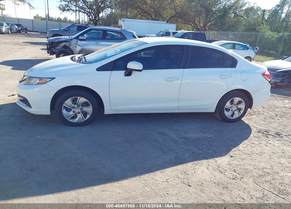 2014 HONDA CIVIC LX VIN: 19XFB2F54EE033472