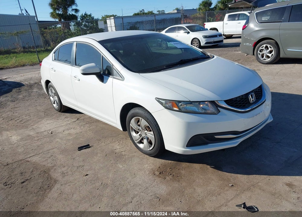 2014 HONDA CIVIC LX VIN: 19XFB2F54EE033472