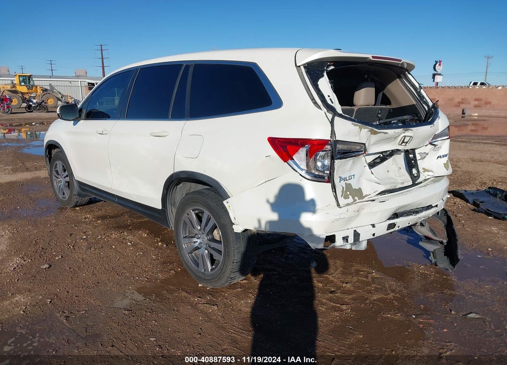 2016 HONDA PILOT EX-L VIN: 5FNYF6H89GB097662