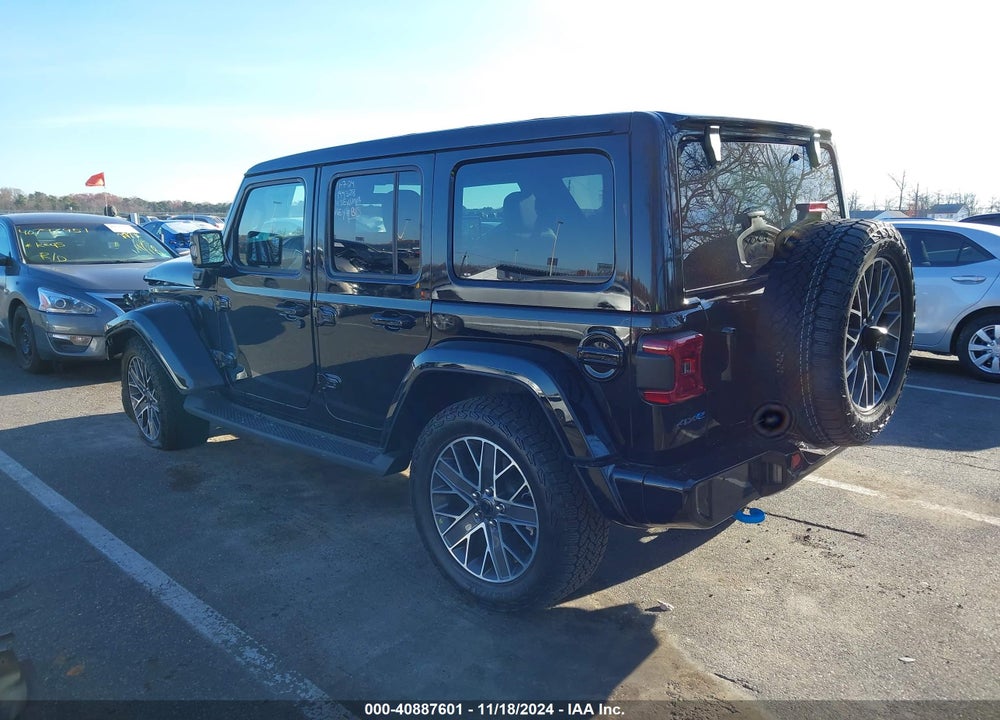 2024 JEEP WRANGLER 4XE SUMMIT 4XE VIN: 1C4RJXU66RW163211