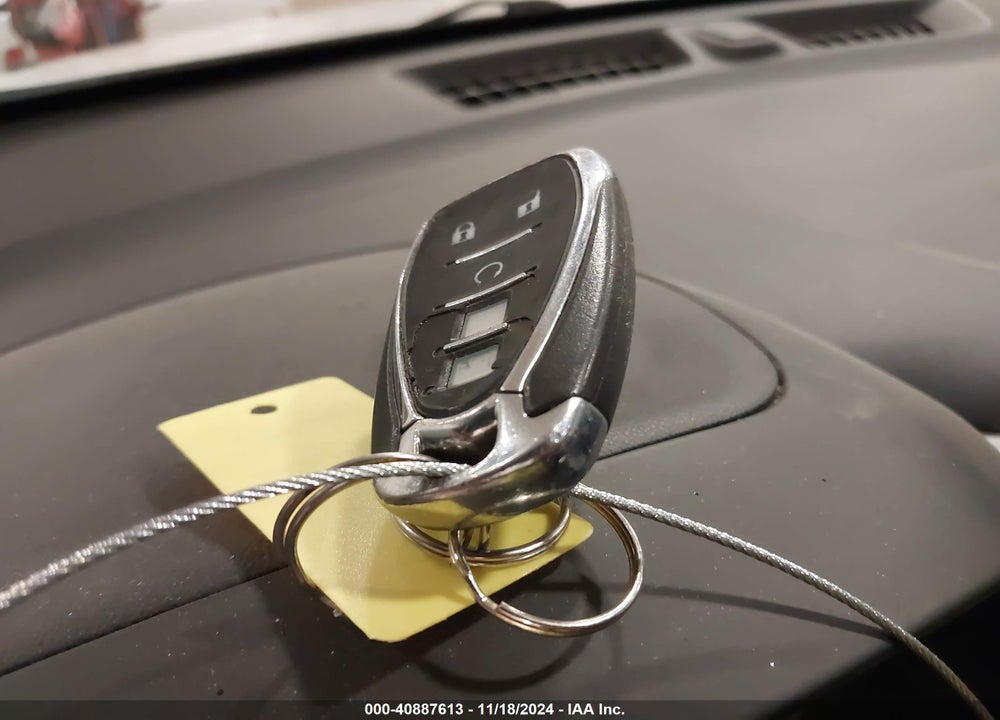 2018 CHEVROLET EQUINOX LT VIN: 2GNAXSEVXJ6326100