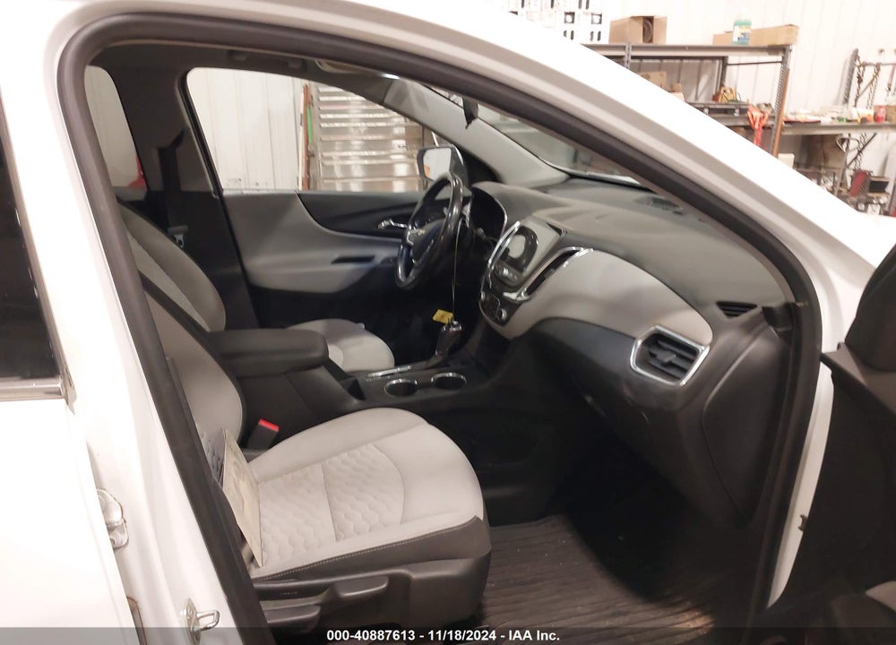 2018 CHEVROLET EQUINOX LT VIN: 2GNAXSEVXJ6326100