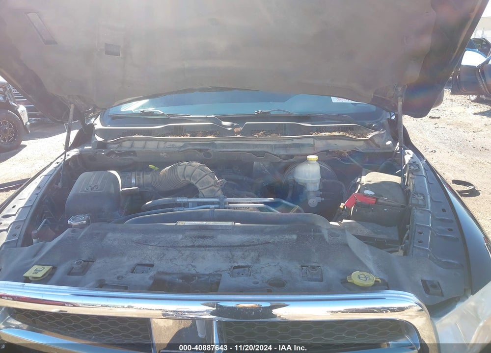 2011 RAM 1500 SLT VIN: 1D7RV1GT2BS619176