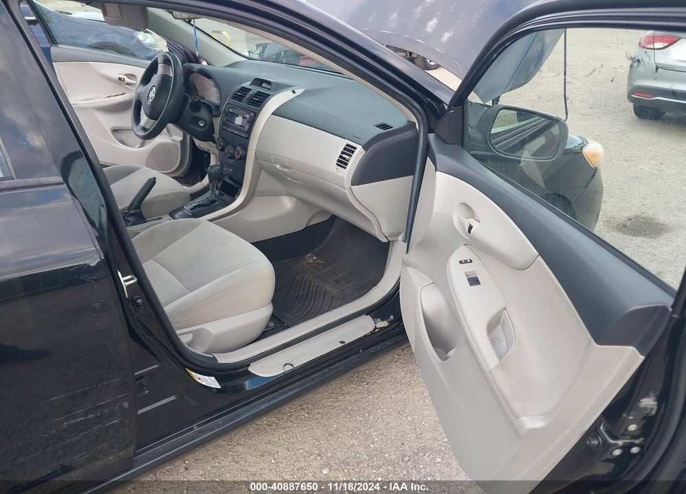 2013 TOYOTA COROLLA L VIN: 2T1BU4EE6DC943949