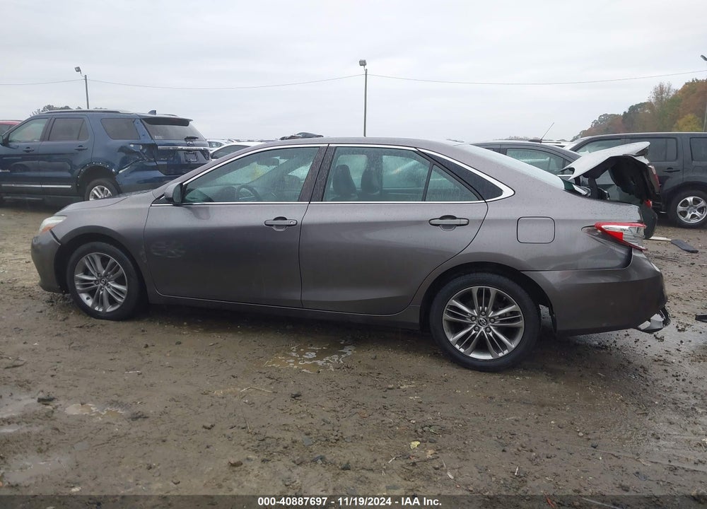 2015 TOYOTA CAMRY SE VIN: 4T1BF1FK0FU041411