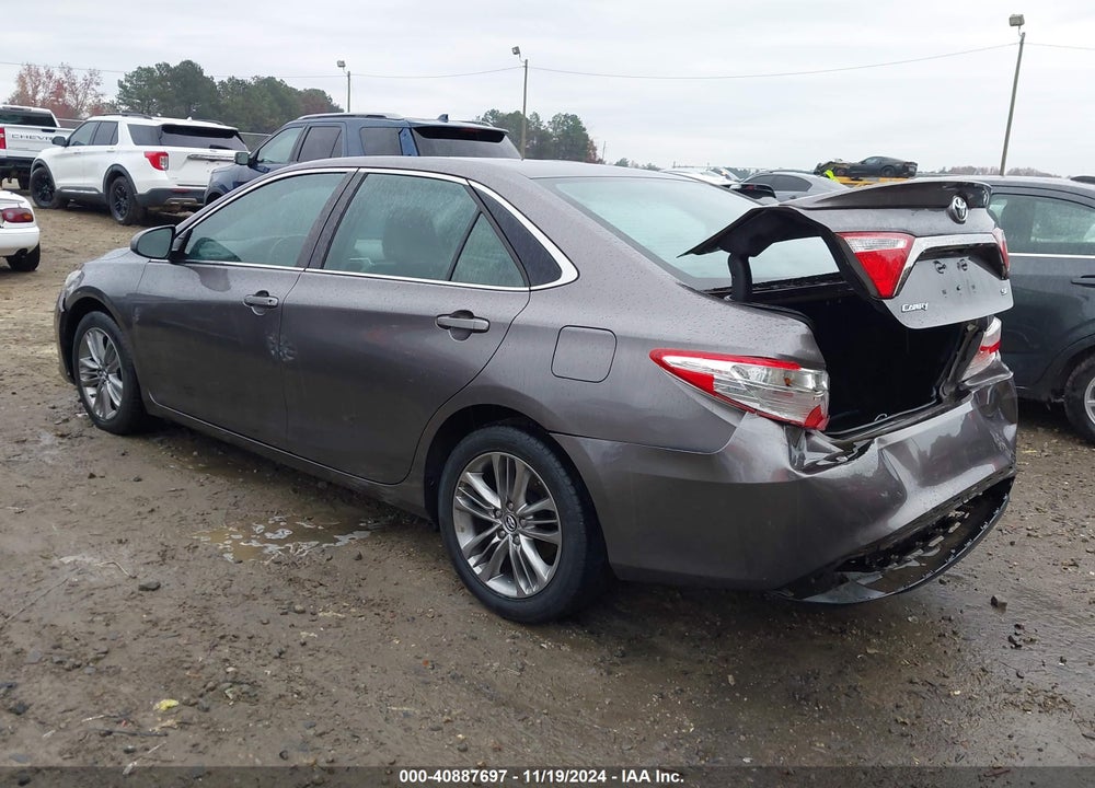 2015 TOYOTA CAMRY SE VIN: 4T1BF1FK0FU041411