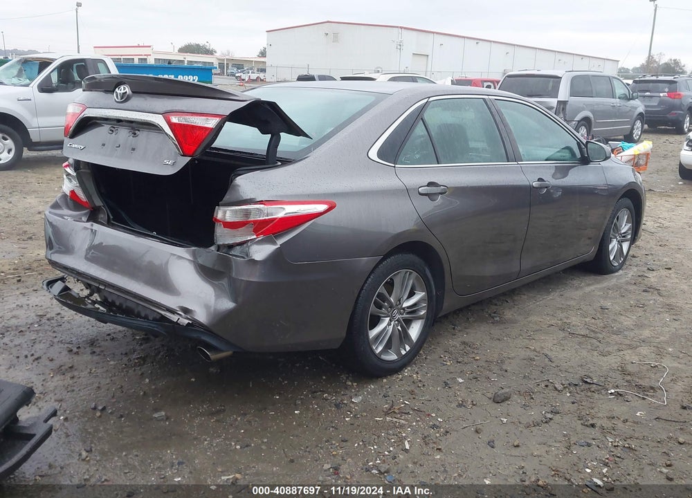 2015 TOYOTA CAMRY SE VIN: 4T1BF1FK0FU041411