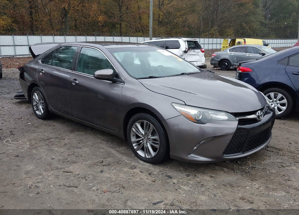 2015 TOYOTA CAMRY SE VIN: 4T1BF1FK0FU041411