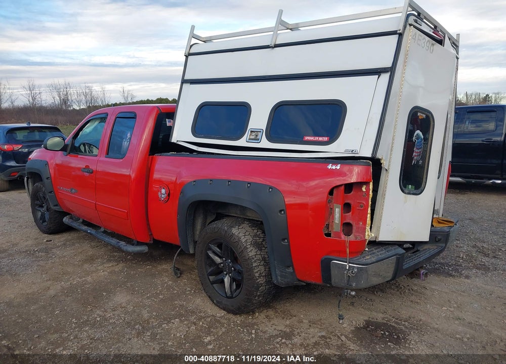 2012 CHEVROLET SILVERADO 1500 LT VIN: 1GCRKSE70CZ138785