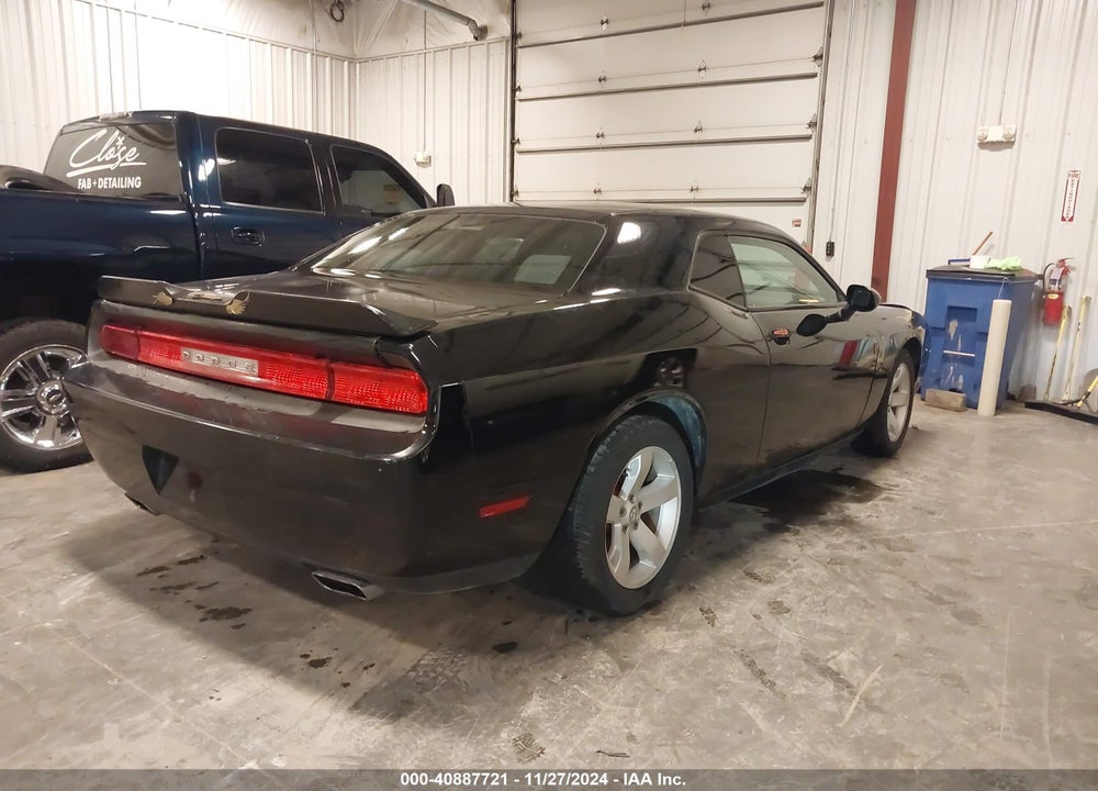 2013 DODGE CHALLENGER SXT VIN: 2C3CDYAGXDH607752