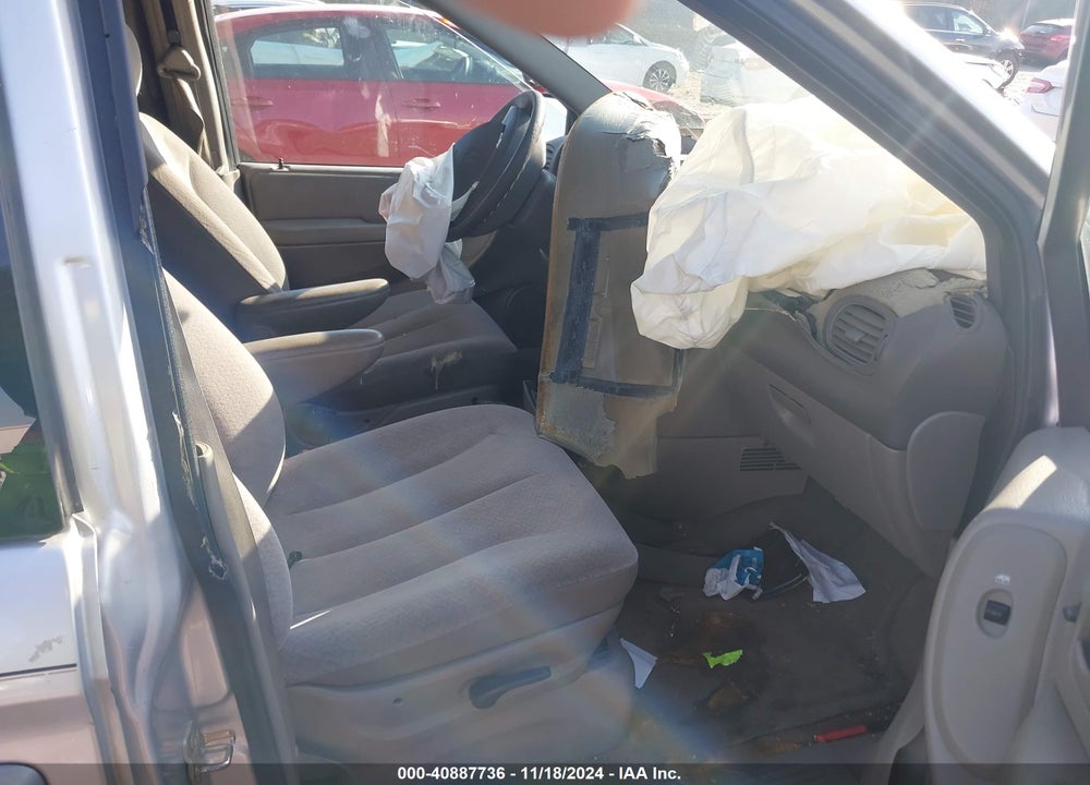 2003 DODGE GRAND CARAVAN SPORT VIN: 2D4GP44373R317082