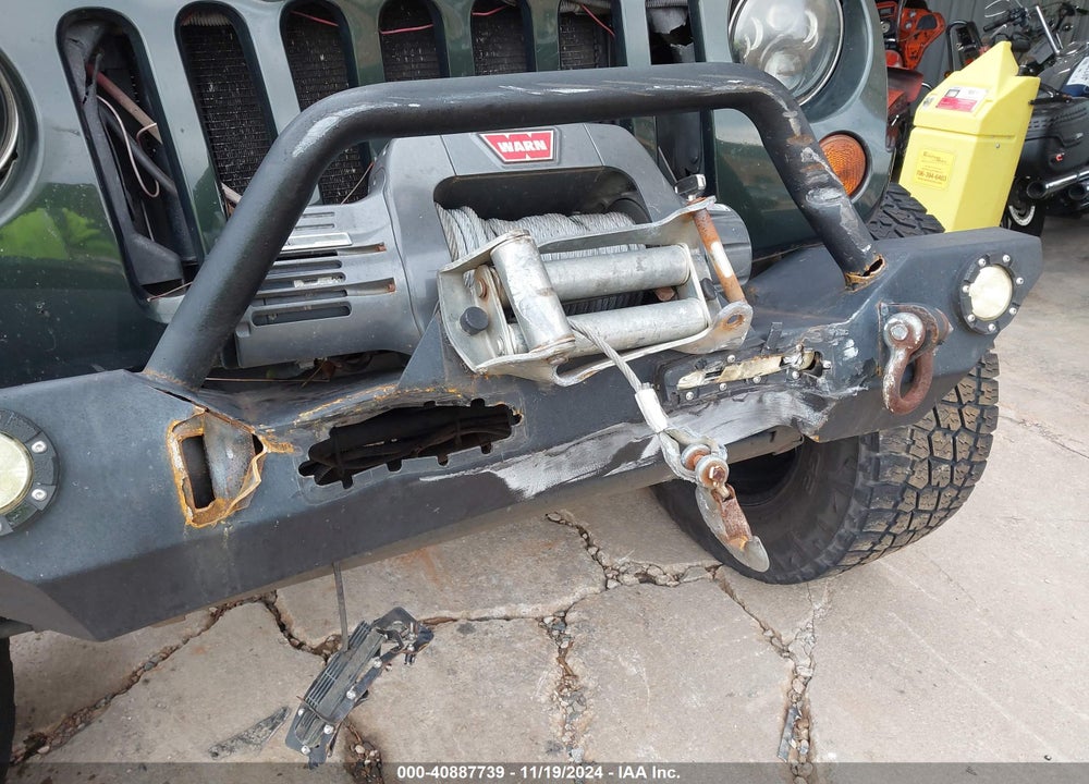 2011 JEEP WRANGLER UNLIMITED SAHARA VIN: 1J4BA5H11BL532739