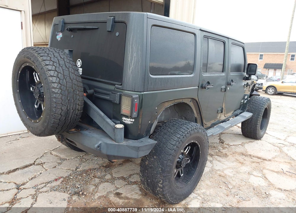 2011 JEEP WRANGLER UNLIMITED SAHARA VIN: 1J4BA5H11BL532739