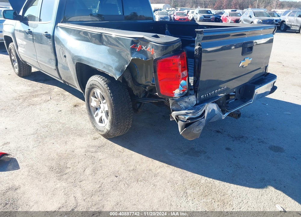 2018 CHEVROLET SILVERADO 1500 VIN: 1GCVKREC7JZ312790