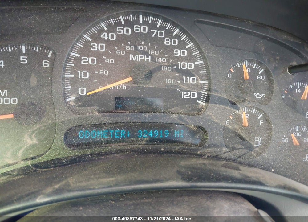 2005 GMC SIERRA 1500 SLT VIN: 2GTEK19B951268860