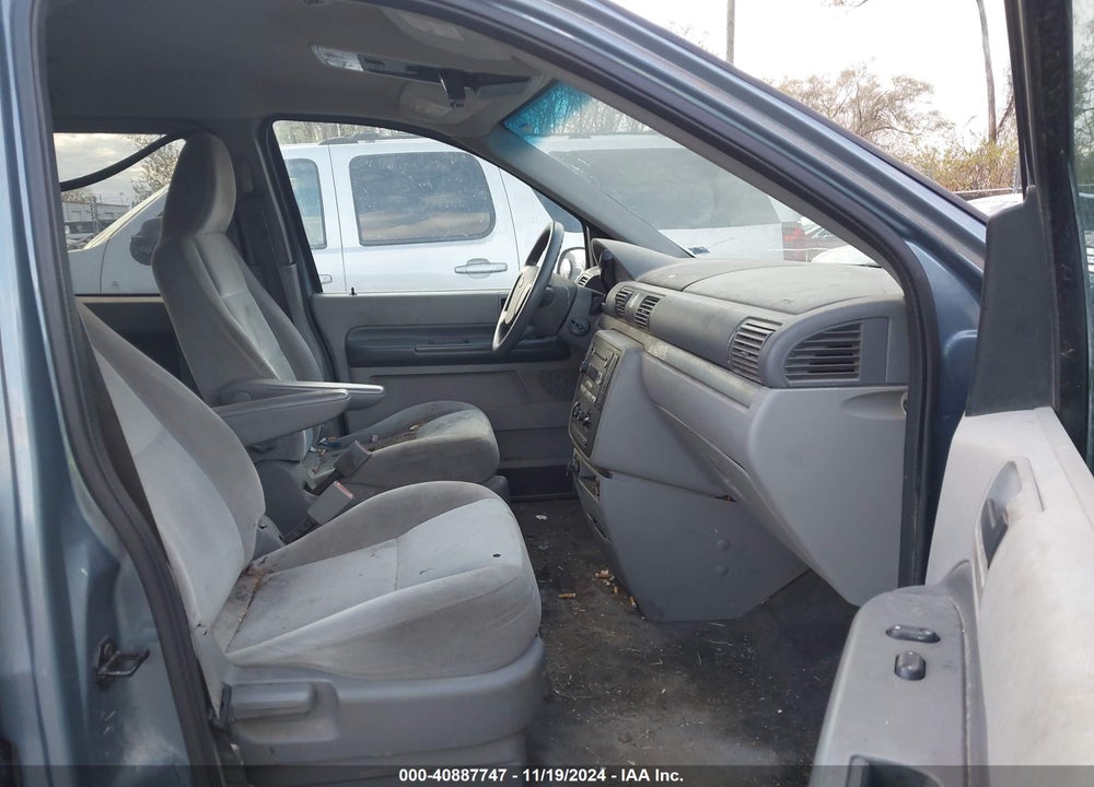2005 FORD FREESTAR SES VIN: 2FMZA57625BA56048