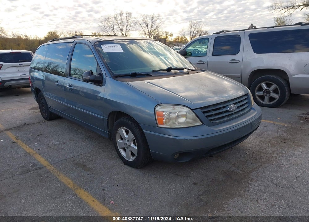 2005 FORD FREESTAR SES VIN: 2FMZA57625BA56048