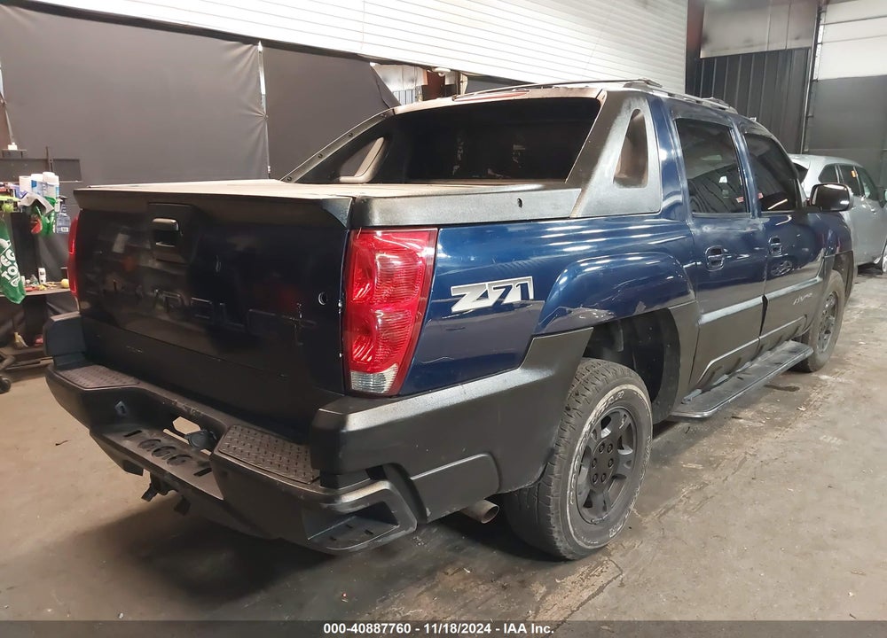 2002 CHEVROLET AVALANCHE 1500 VIN: 3GNEK13T72G122341