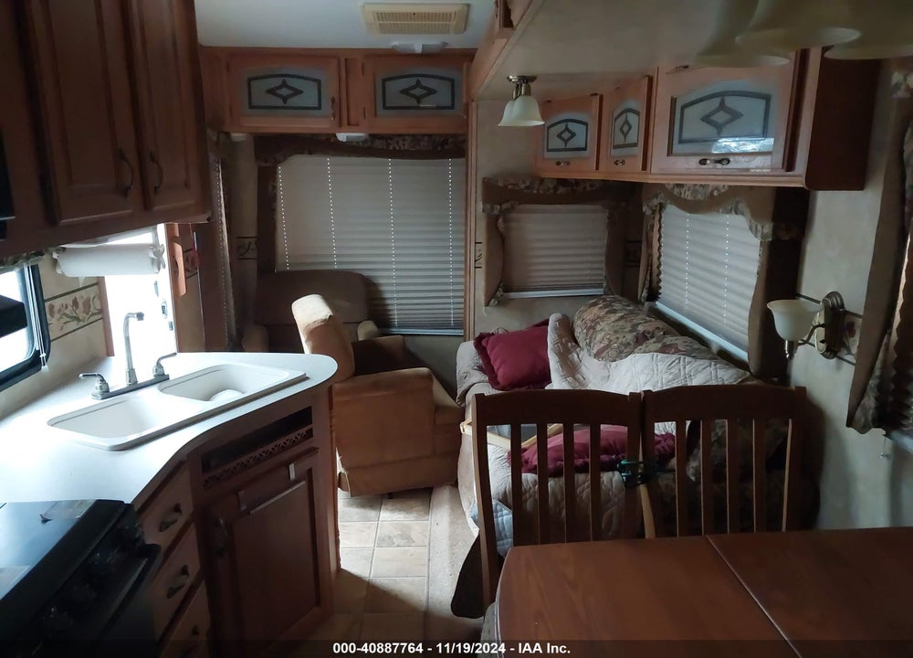 2008 JAYCO EAGLE 299RLS VIN: 1UJCJ02P7B1LJ0057