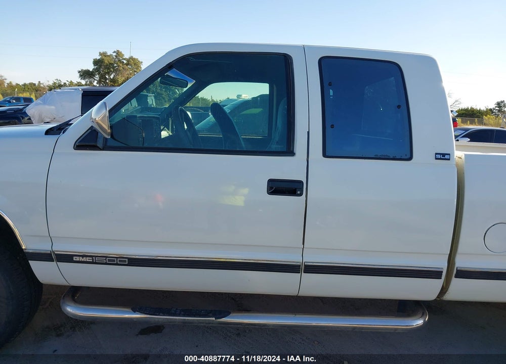 1994 GMC SIERRA K1500 VIN: 2GTEK19K8R1521656