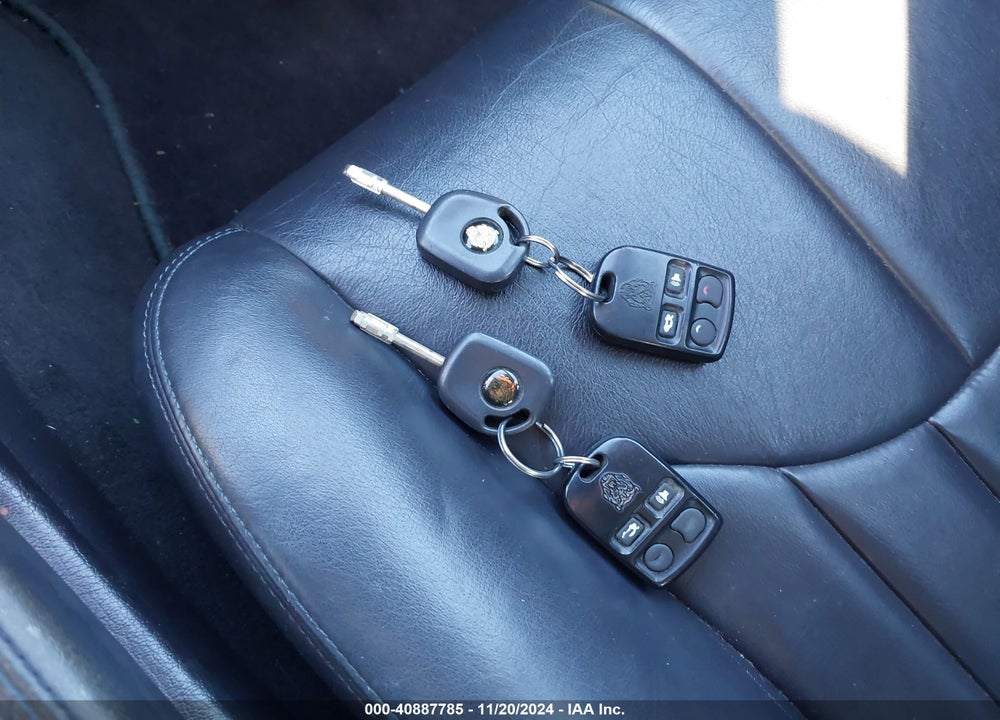 2000 JAGUAR S-TYPE 3.0L V6 VIN: SAJDA01C6YFL66210