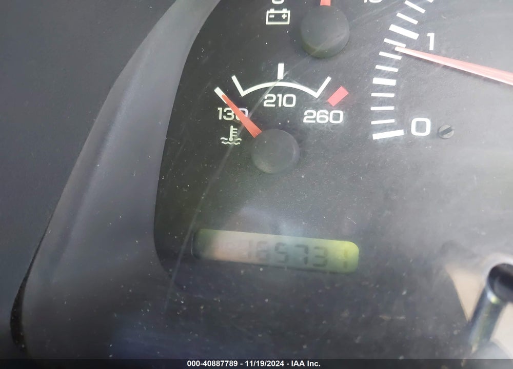 1998 DODGE RAM 1500 ST VIN: 1B7HC13Y8WJ211774
