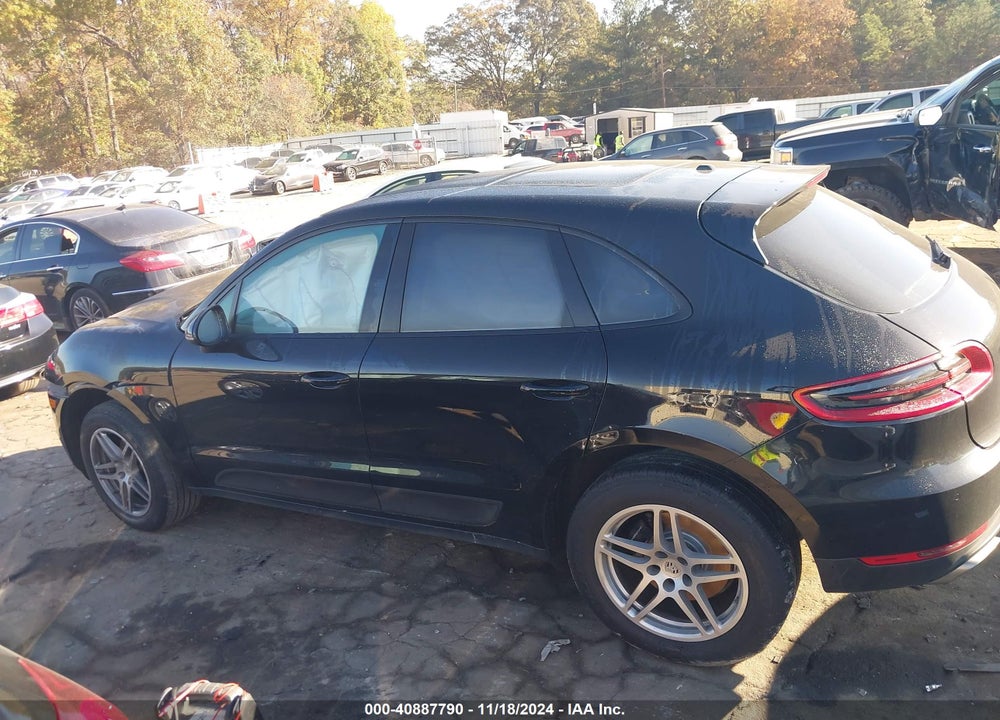2018 PORSCHE MACAN VIN: WP1AA2A51JLB03644