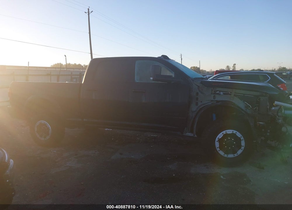 2021 RAM 2500 VIN: 3C6TR5EJ3MG620335