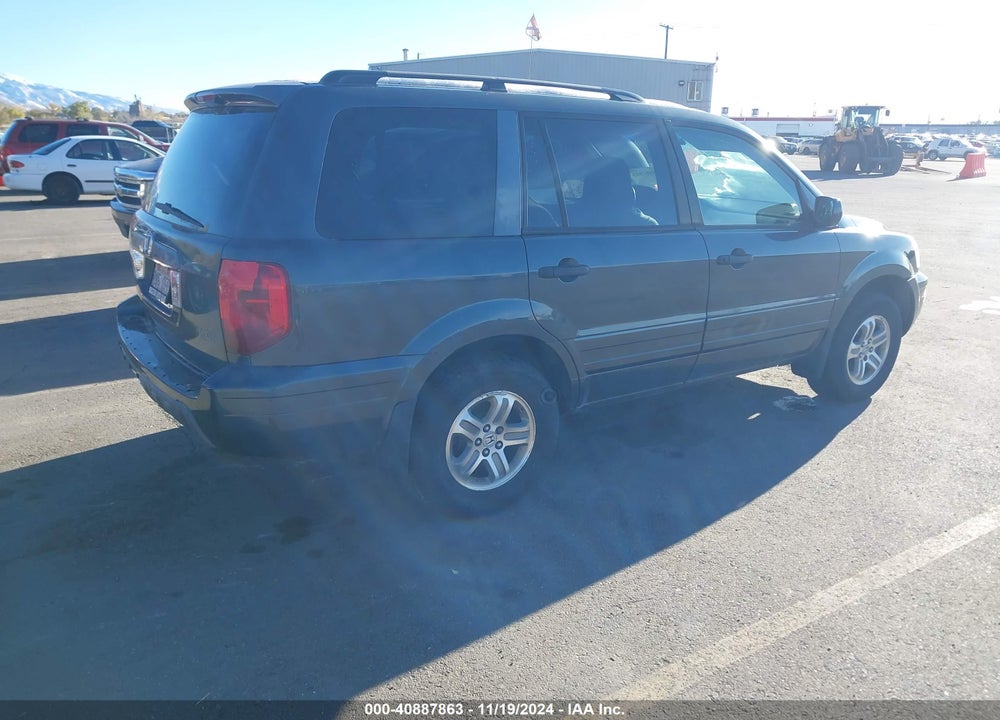 2005 HONDA PILOT EX-L VIN: 2HKYF18645H512600