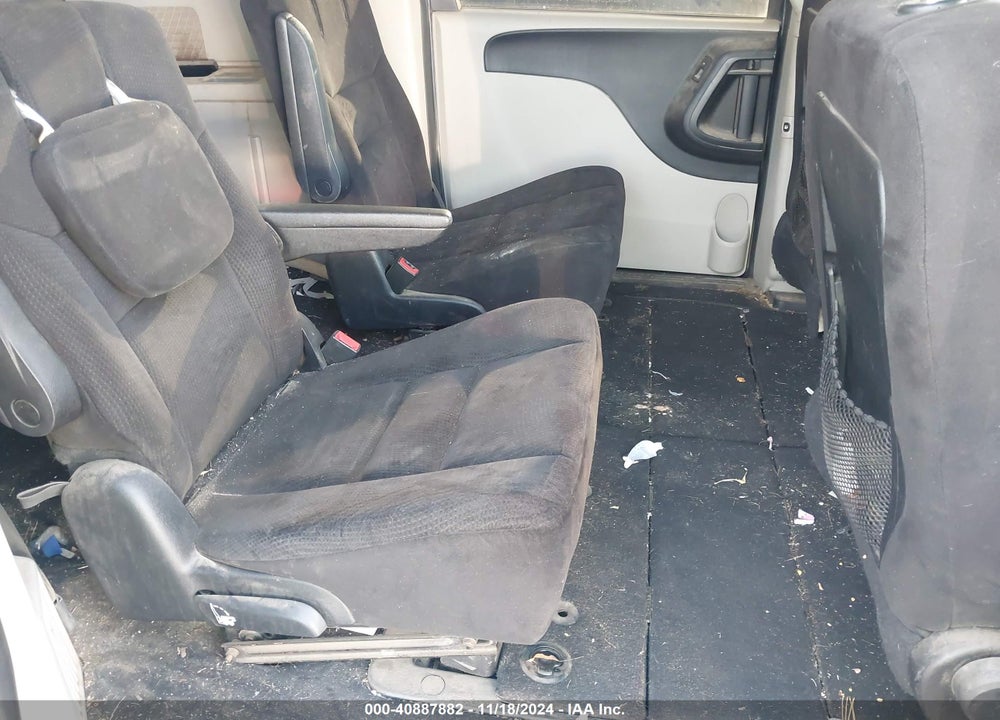 2014 DODGE GRAND CARAVAN SXT VIN: 2C4RDGCG0ER263535
