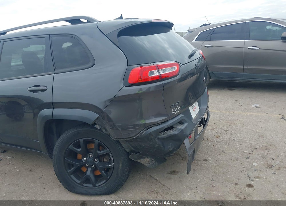 2017 JEEP CHEROKEE TRAILHAWK 4X4 VIN: 1C4PJMBS6HW530693