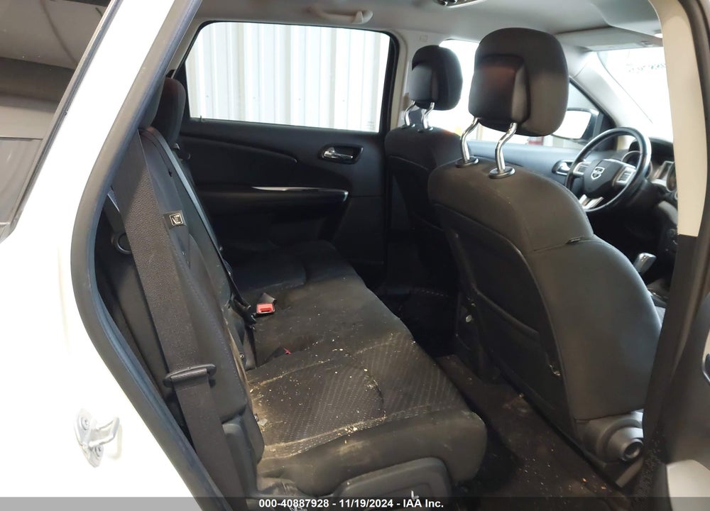 2019 DODGE JOURNEY SE VIN: 3C4PDCBB9KT798328