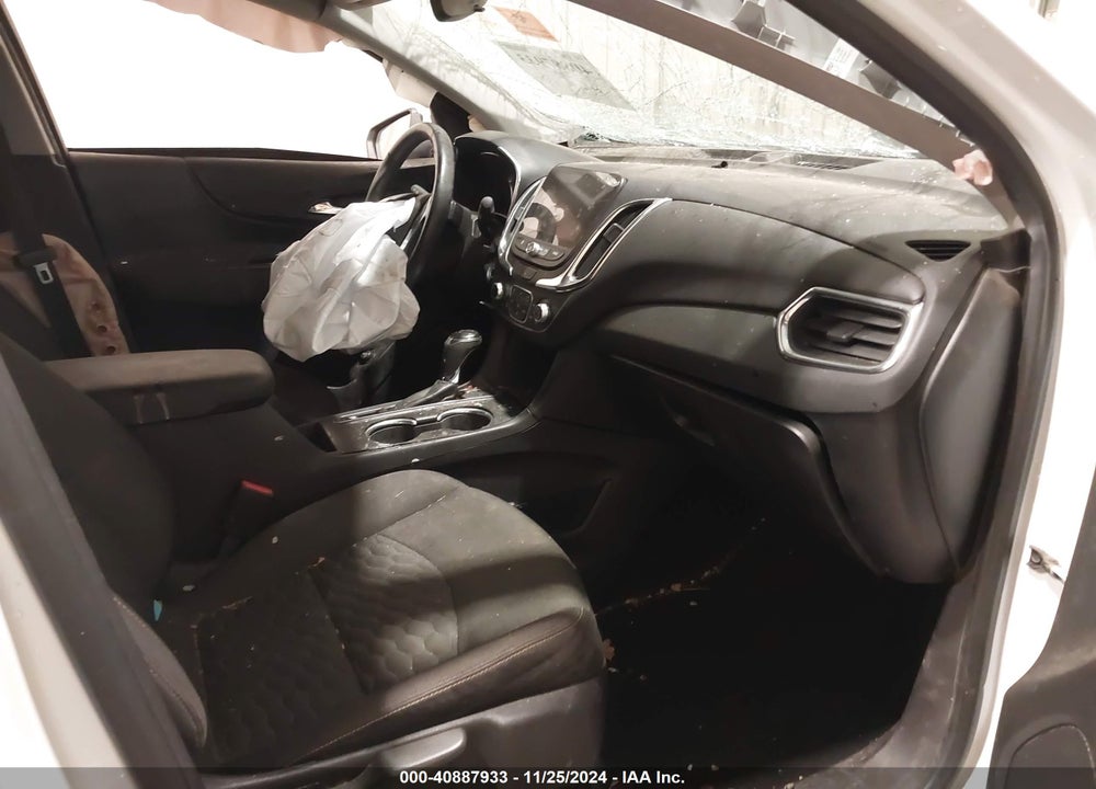 2018 CHEVROLET EQUINOX LT VIN: 3GNAXSEV6JL110613