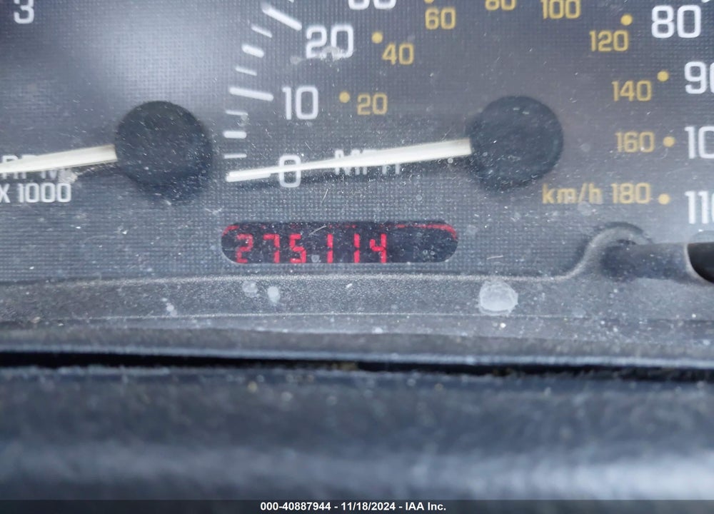 2002 PONTIAC SUNFIRE SE VIN: 1G2JB524827117030