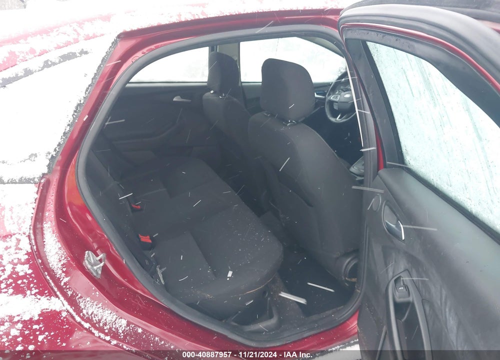 2017 FORD FOCUS SEL VIN: 1FADP3H29HL222170