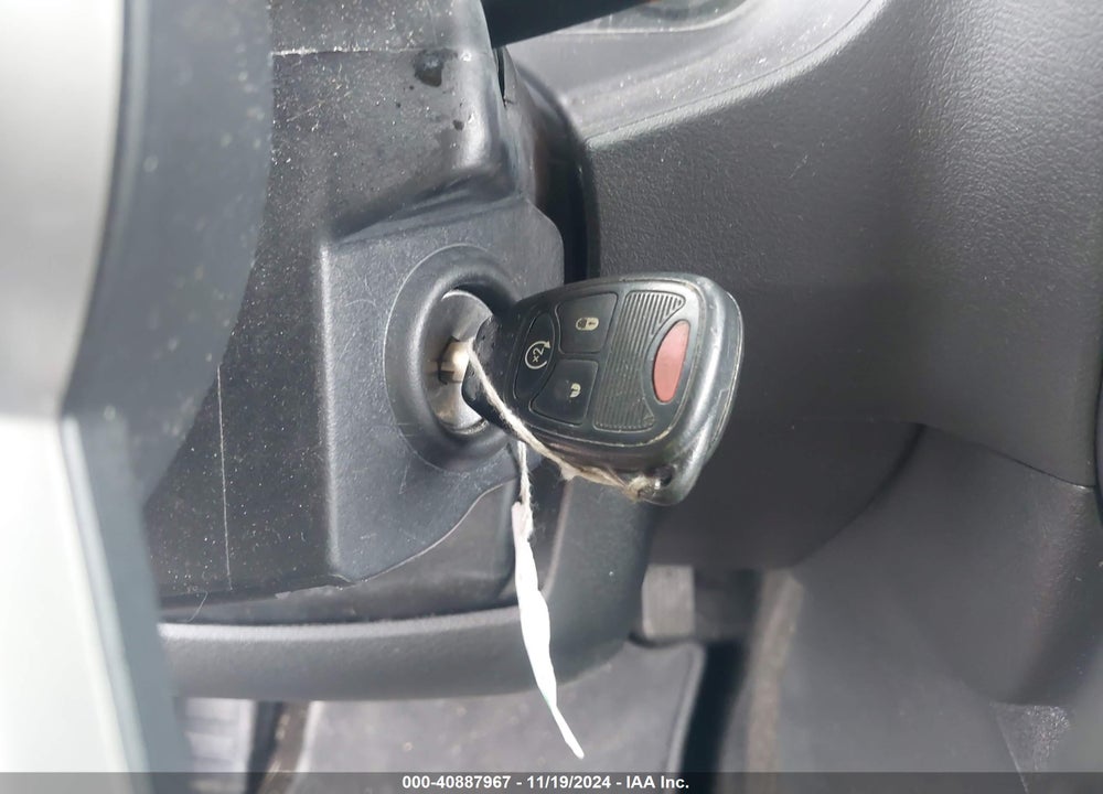 2015 JEEP PATRIOT LATITUDE VIN: 1C4NJPFB5FD343828