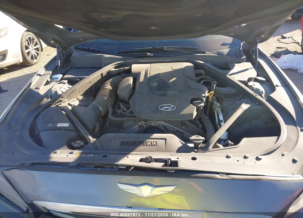 2016 HYUNDAI GENESIS 3.8 VIN: KMHGN4JEXGU142372
