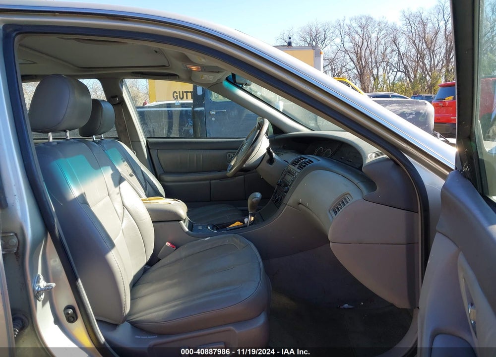 2002 TOYOTA AVALON XL VIN: 4T1BF28B22U222345