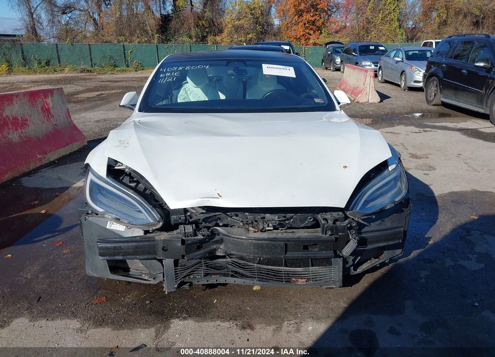 2020 TESLA MODEL S VIN: 5YJSA1E43LF355354