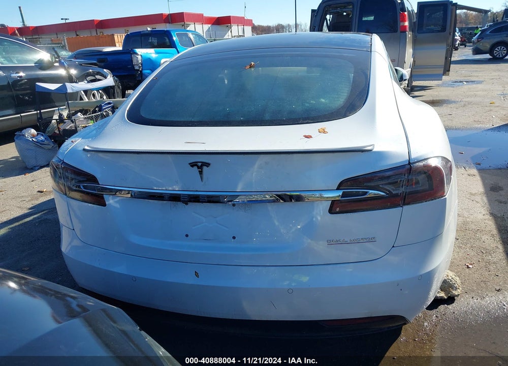 2020 TESLA MODEL S VIN: 5YJSA1E43LF355354