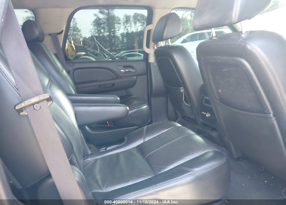 2007 CHEVROLET TAHOE LTZ VIN: 1GNFC13057R306367