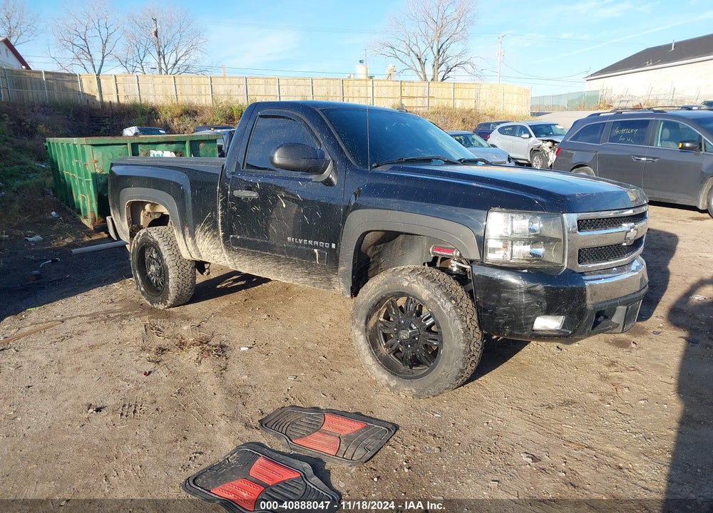 2007 CHEVROLET SILVERADO 1500 LT1 VIN: 1GCEK14027Z651877