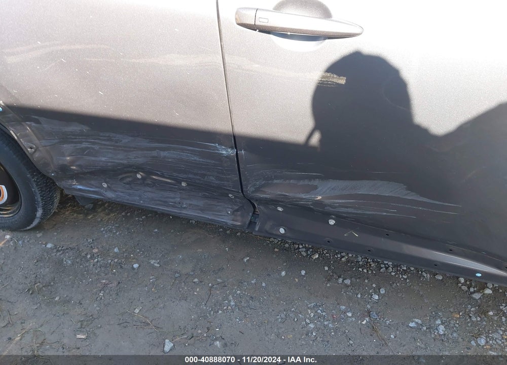 2021 NISSAN ROGUE SV FWD VIN: 5N1AT3BA7MC671572