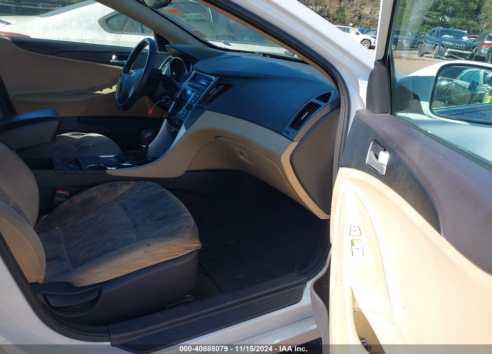 2013 HYUNDAI SONATA GLS VIN: 5NPEB4AC3DH773361