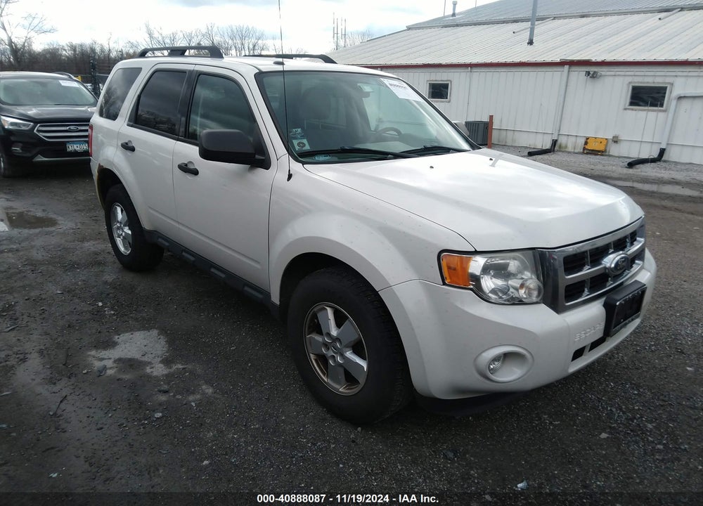 2010 FORD ESCAPE XLT VIN: 1FMCU9DG5AKD10742