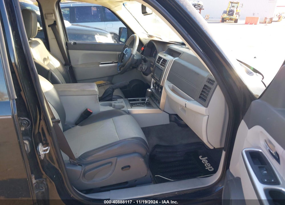 2008 JEEP LIBERTY LIMITED EDITION VIN: 1J8GP58K48W210907