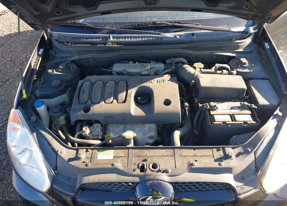 2011 HYUNDAI ACCENT GS VIN: KMHCM3AC1BU202400