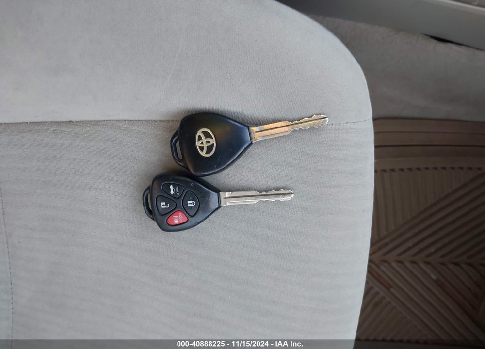 2010 TOYOTA COROLLA LE VIN: 1NXBU4EE3AZ237807