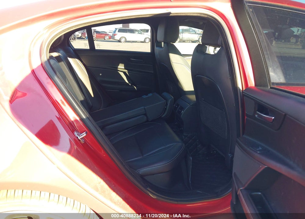 2019 JAGUAR XE S VIN: SAJAG4FV8KCP49156